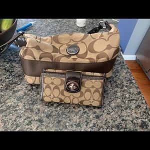 Coach purse and wallet set